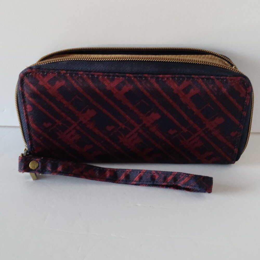 TRAVELON RFID BLOCKING ZIP-AROUND WALLET WRISTLET-RED/BLUE SAFE ID, NWOT - Picture 5 of 5